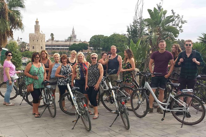3-hour Guided Bike Tour along the Highlights of Seville - Real Fábrica de Tabacos: the tobacco factory you can walk into
