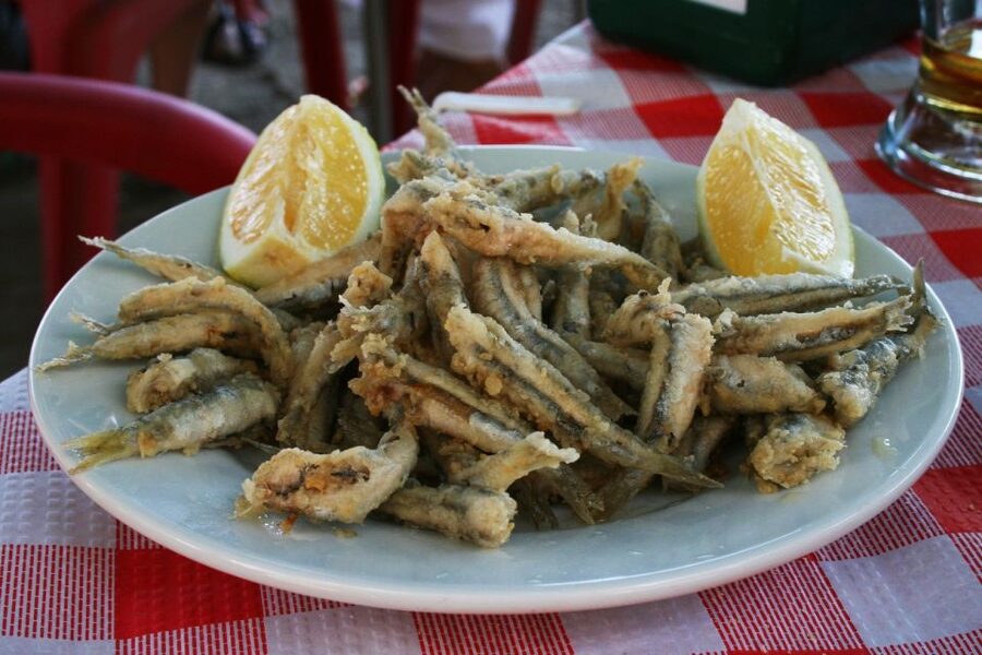 3-Hour Tapas Tour in Triana, Sevilla's Vibrant Neighborhood - Price and Value: Is $77 Fair for 4 Tapas and 3 Drinks?