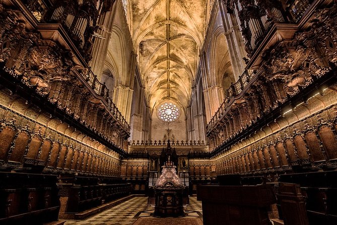 Alcazar, Cathedral and Giralda Guided Tour with Priority Tickets - How the 3.5 Hours Works on Your Feet and Your Time