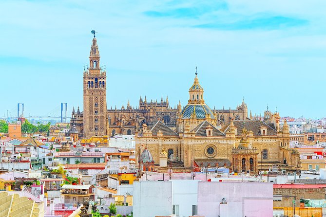 Alcazar, Cathedral and Giralda Guided Tour with Priority Tickets - Who Should Book This Seville Cathedral and Alcázar Tour?