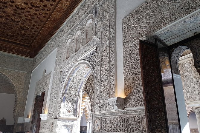 Alcazar of Seville Tour with Skip the Line Ticket - Meeting at C. Francos 19 with Naturanda Turismo Ambiental