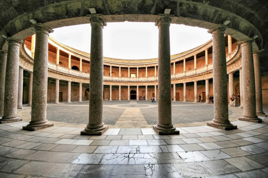 Alhambra and Albaicín Full-Day Private Tour from Seville - Inside the Nasrid Palaces: Mexuar, Comares, and the Palace of the Lions