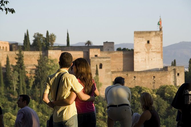 Alhambra Guided Tour & Albaicin Tour from Seville - Palace of Carlos V: A 10-Minute Bonus Above the Hill