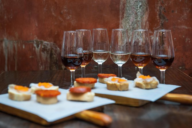 Authentic Flamenco Show with Tapas & Wine Guided Tour - The Flamenco Moment: What You Should Watch For