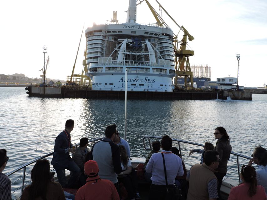 Cádiz: Bay of Cádiz Catamaran Tour with Host - Audio guides in 5 languages, and how to get the most from them