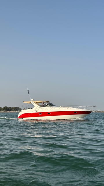 Cadiz: Exclusive Yacht excursion to La Caleta or Pepa Bridge - Key things to know before you go