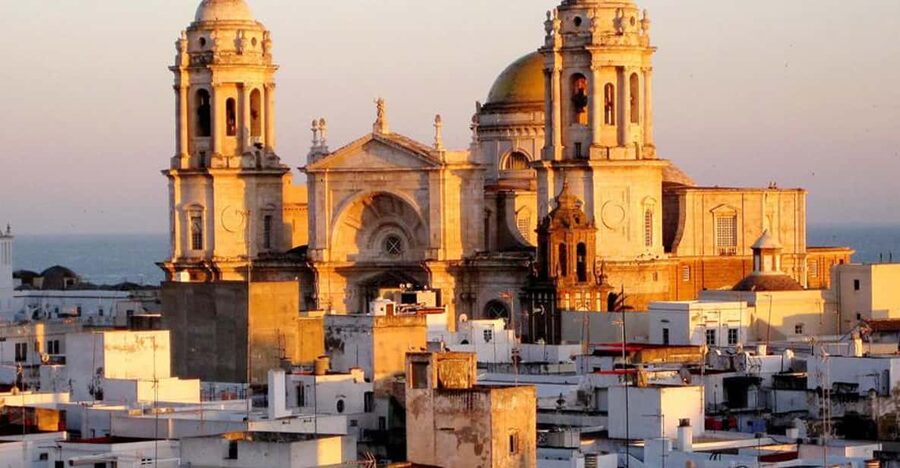 Cadiz Full-Day Guided Excursion from Seville - The Old Town Walk: El Pópulo, Cathedral, and Santa Cruz Church