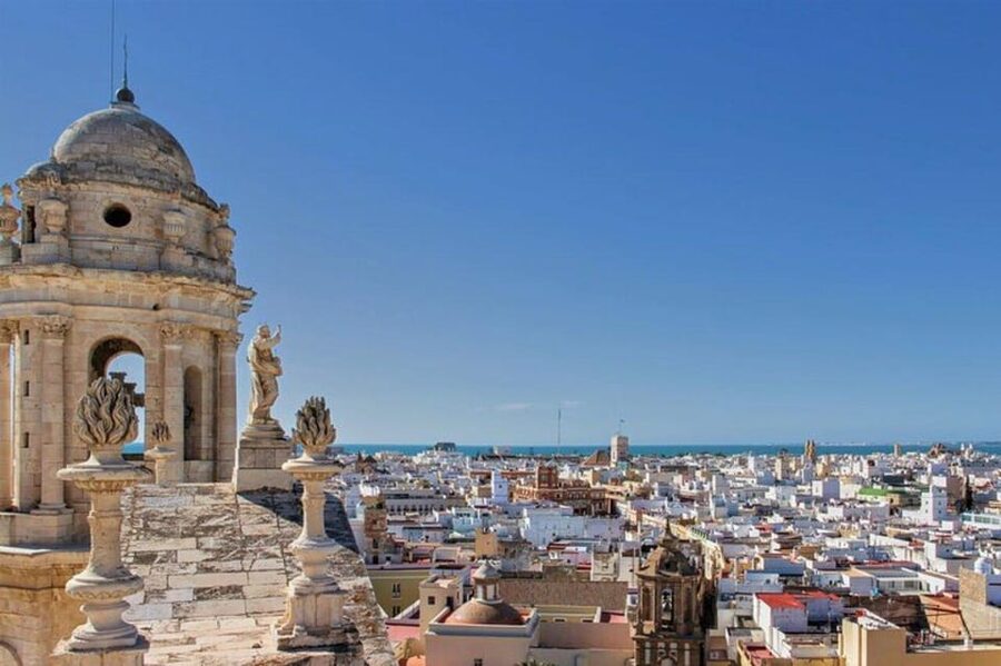Cadiz: Must-See Highlights Walking Tour - Why Cadiz works so well on foot