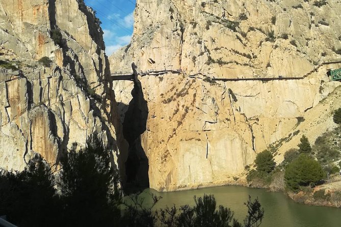 Caminito del Rey Hike from Seville - Shoes, rules, and safety: what you must follow