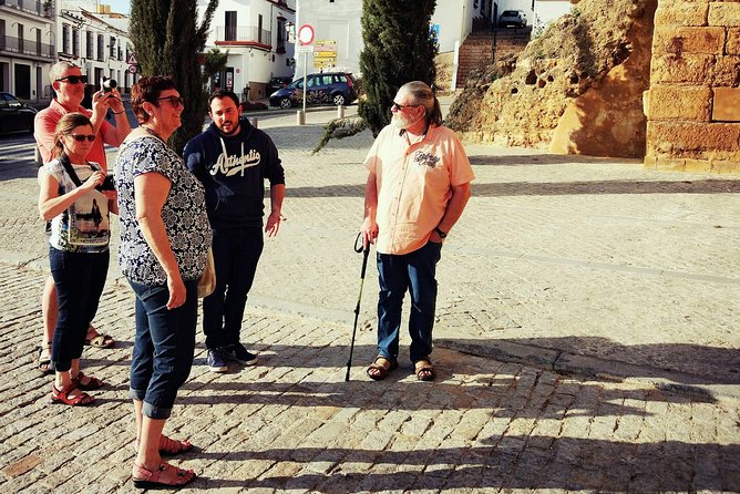 Carmona and Necropolis: Guided Day Tour from Seville - Who Should Book This Tour (And Who Might Pass)