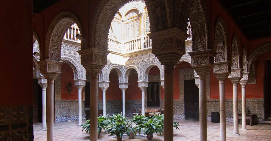 Casa de Salinas Entry Ticket with Audio Guide - The 16th-century patios with Mudéjar plasterwork arches