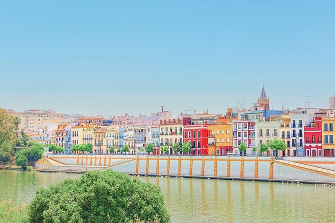 Complete Triana Tour "Corrales included". - Key highlights