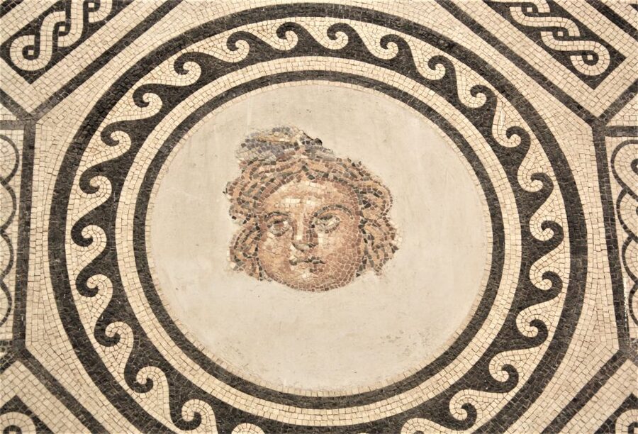 Cordoba: Alcazar of Christian Monarchs 1–Hour Guided Tour - Into the Mosaic Room: Original Roman Art You Can Actually See