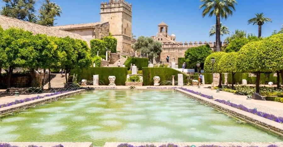 Cordoba: Alcazar of Christian Monarchs 1–Hour Guided Tour - The Baths of Doña Leonor de Guzman: Arab Style in the Middle of Royal Cordoba