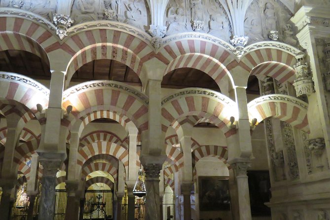 Cordoba City Tour with Mosque-Cathedral from Seville - Roman Bridge and Calahorra Tower: start strong in the historic center