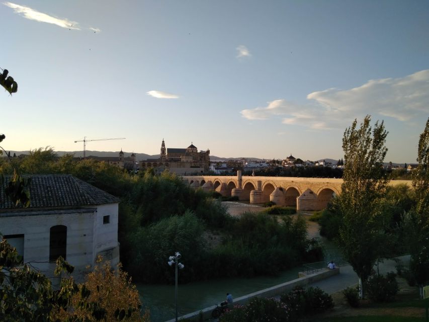 Córdoba Daily Highlights Bike Tour - Why This Two-Hour Bike Tour Works for First-Time Córdoba
