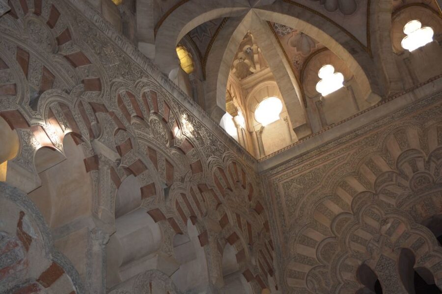 Cordoba: Early Bird Private Tour of the Mosque-Cathedral - Who Should Book This Tour (And Who Might Not Need It)
