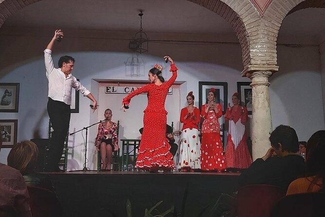 Cordoba Flamenco Show at Tablao El Cardenal with a Drink - How the show works: cante, baile, guitarra in one continuous evening