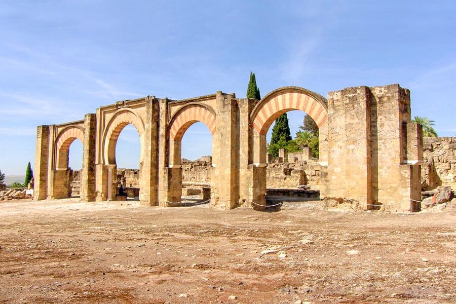 Córdoba: Guided Tour of Azahara Medina - Walking the palace-city: seeing main sections in a smart order