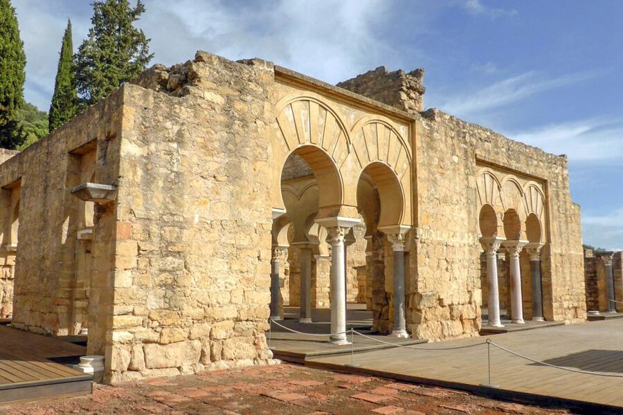 Córdoba: Guided Tour of Azahara Medina - Who should book this tour, and who might want a different plan