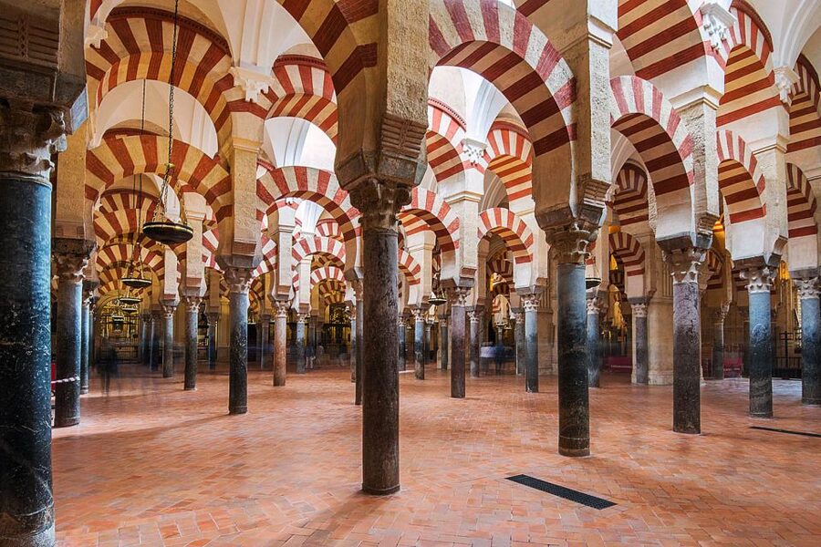 Córdoba Guided Tour of the Mosque, Jewish Quarter & Alcazar - Price and logistics: what $58 gets you in real life