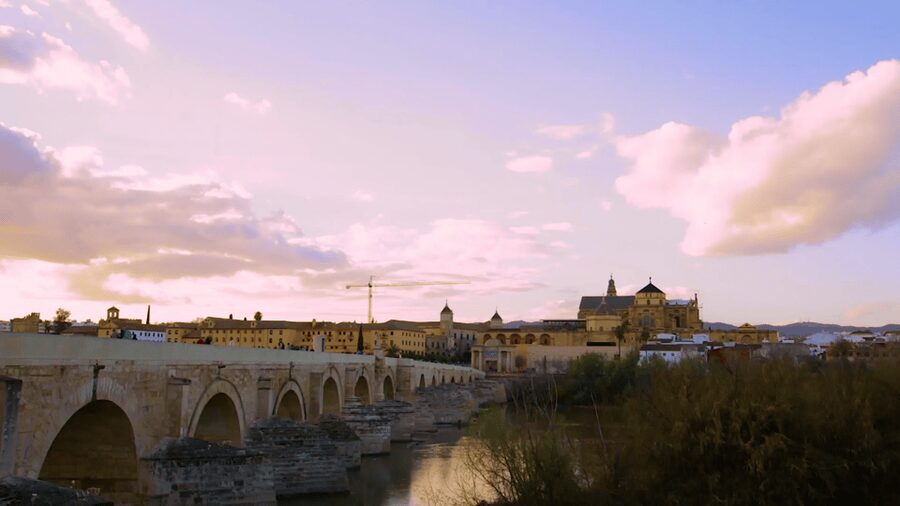 Cordoba: Historical Monuments of Cordoba City Walking Tour - Practical tips to make the walk easier