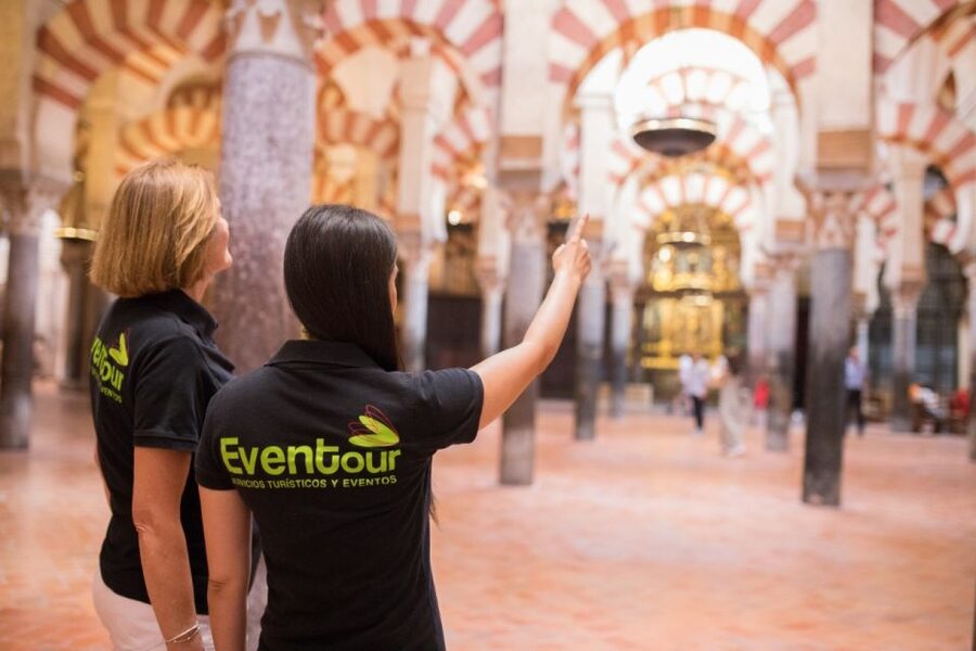 Cordoba: Jewish Quarter and Mosque 2–Hour Tour - Outside the monument: the Jewish Quarter walk and the names to look for