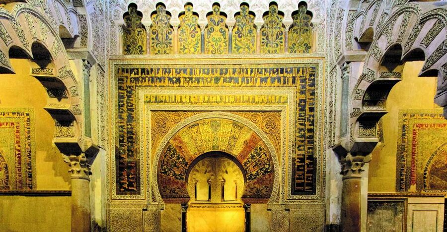 Cordoba: Jewish Quarter and Mosque 2–Hour Tour - Meeting up without stress: meeting point details and the green umbrella