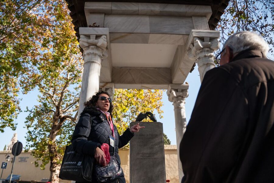 Cordoba: Jewish Quarter and Mosque-Cathedral Guided Tour - Why This Cordoba Walk Hits Hard in Just Two Hours