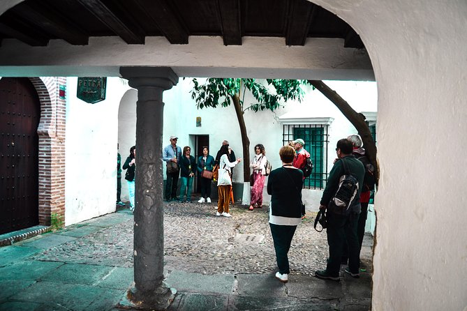 Cordoba Jewish Quartier Guided Tour - Calleja de la Hoguera and Cardenal Salazar Square: the quick context stops