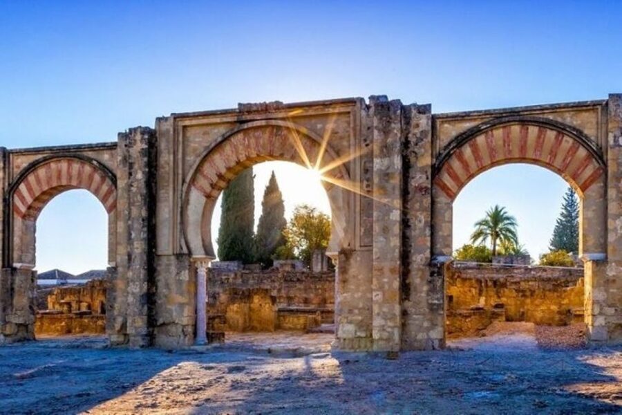 Cordoba: Medina Azahara Guided Tour without transport - Why Medina Azahara feels like stepping into the 10th century Shining City