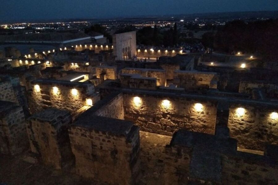 Cordoba: Medina Azahara Night Tour without transport - What Makes the Guide Experience Stand Out: Laura and Rafa’s Style
