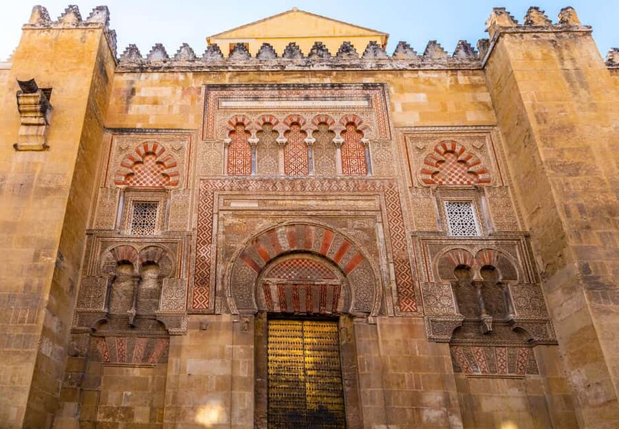 Cordoba: Mosque-Cathedral E-Ticket with Audio Guide - Where to start: finding the Mezquita entrance (and why it matters)