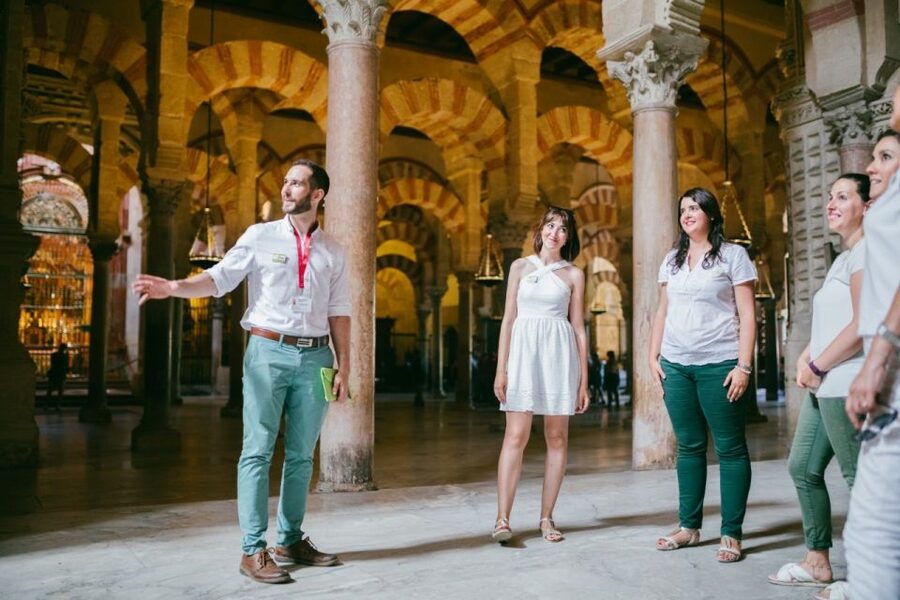 Córdoba: Mosque-Cathedral Guided Tour - Languages and how that affects your comfort