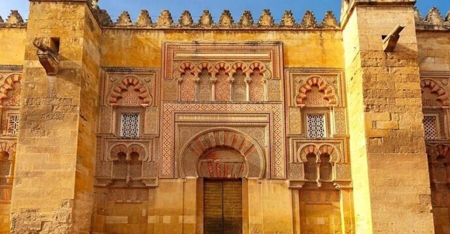 Cordoba: Mosque-Cathedral Private Tour with Tickets - The 75-Minute Mosque-Cathedral Tour: Gothic, Renaissance, Baroque, Plus the Big Story