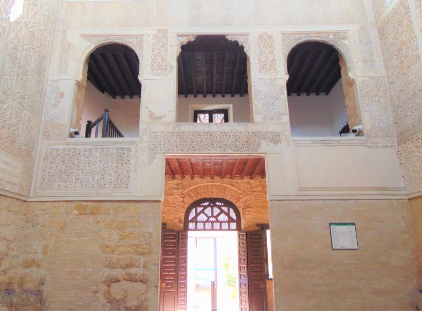 Córdoba Mosque, Jewish Quarter and Alcázar 3-Hour Tour - Skip the Lines and Hear the Guide: Headphones, Crowds, and Timing