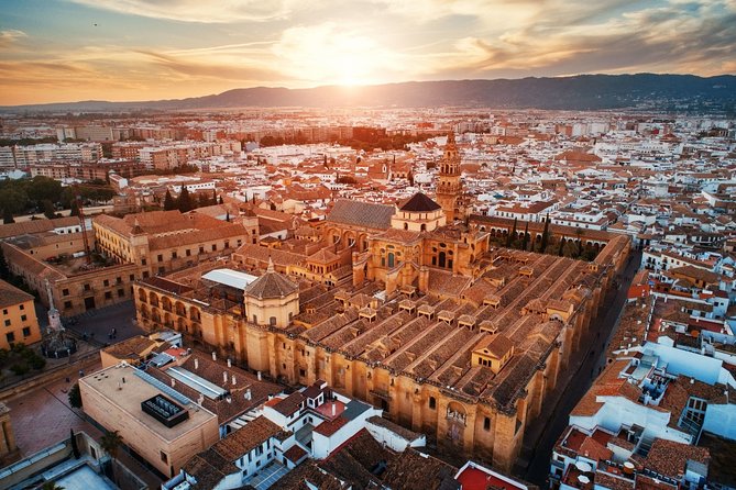 Cordoba Mosque & Jewish Quarter Guided Tour with tickets - Zoco Municipal de Artesanía: A Short Craft Pause That Adds Texture