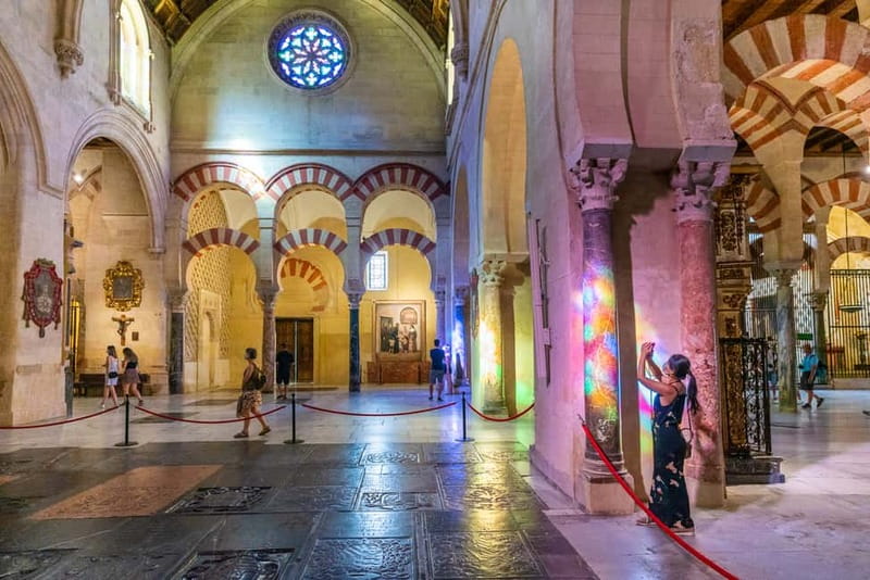 Córdoba: Mosque, Jewish Quarter & Tour with Ticket - Where the architecture story really lands for first-time visitors
