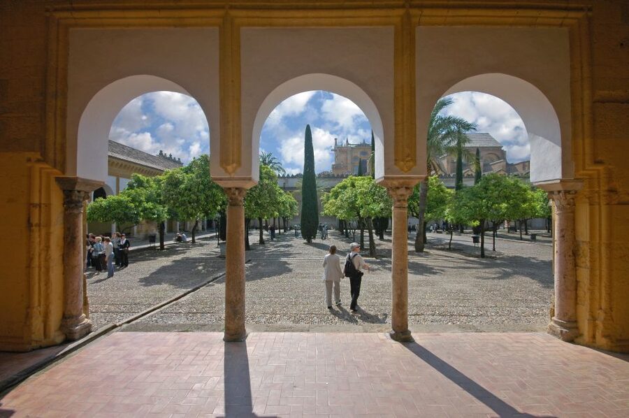 Cordoba Mosque & Jewish Quarter Tour with Tickets - Why this Cordoba mix works so well in 2.5 hours