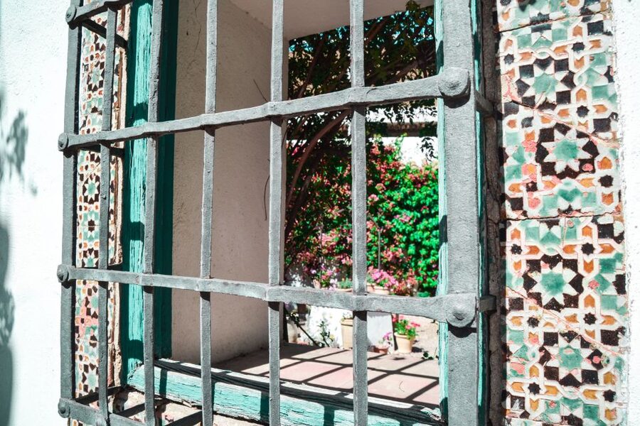 Cordoba: Patios and Viana Palace Tour - Roman and Arabic roots you can actually see