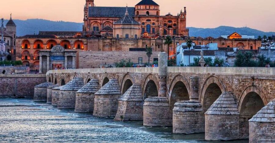 Cordoba: Private custom tour with a local guide - A private Cordoba walk that feels like a conversation, not a checklist