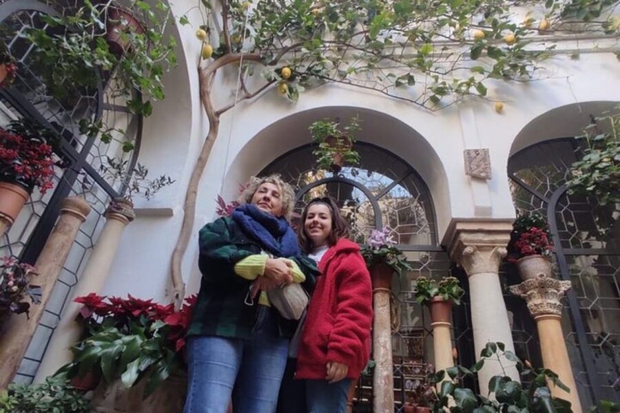 Córdoba: Private Mosque-Cathedral and City Tour - Why Cordoba’s Mosque-Cathedral and Jewish Quarter feel different from other city tours