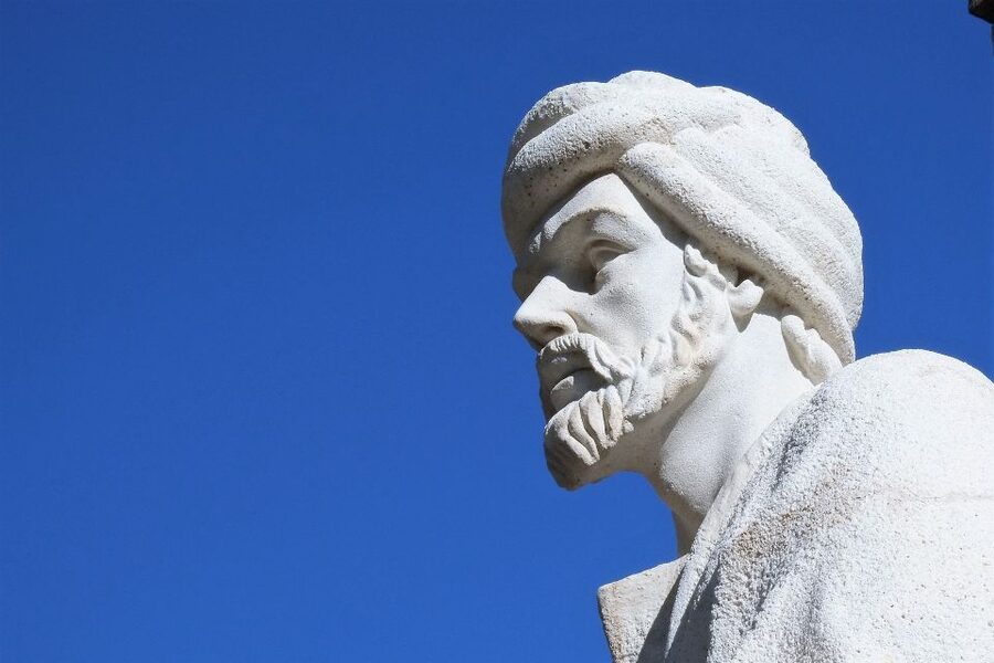 Córdoba: Private Walking Tour - Price and timing: what $170 per group up to 5 really means