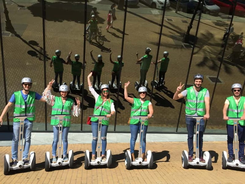 Cordoba: Segway Tour historic center - Meeting at Rent a Bike Córdoba, then getting comfortable fast