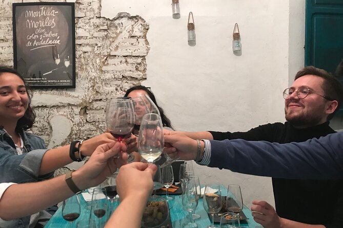 Cordoba sunset, local wine & cheese tasting - The room, the basement, and the sunset expectations