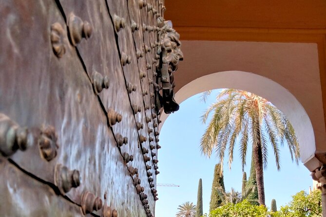 Cordoba tour Mosque-Cathedral & Jewish Quarter, max. 8 people - Small group pacing with a max of 8 people