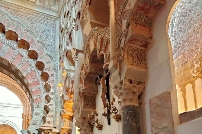 Cordoba tour Mosque-Cathedral & Jewish Quarter, max. 8 people - Tickets included, mobile ticket, and why English guidance matters