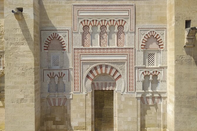 Cordoba tour Mosque-Cathedral & Jewish Quarter, max. 8 people - Inside the Mezquita Cathedral: Mosque Spaces to Renaissance Cathedral
