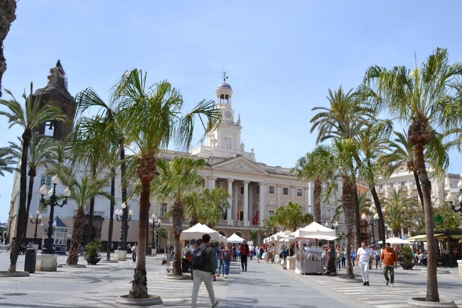 English Cádiz Tour: Walking Tour with Local Guide - The Cannon Corners and Other Street-Level Details You Will Actually Remember