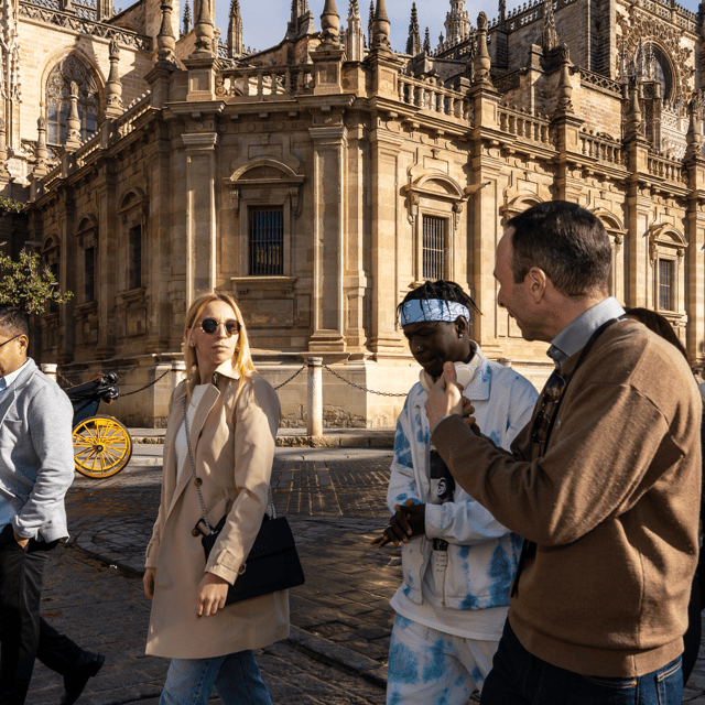 Exclusive Seville: Hidden Gems and Iconic Landmarks Tour - Plaza de España Finale: The 30-Minute Stretch That Makes the Tour Worth It